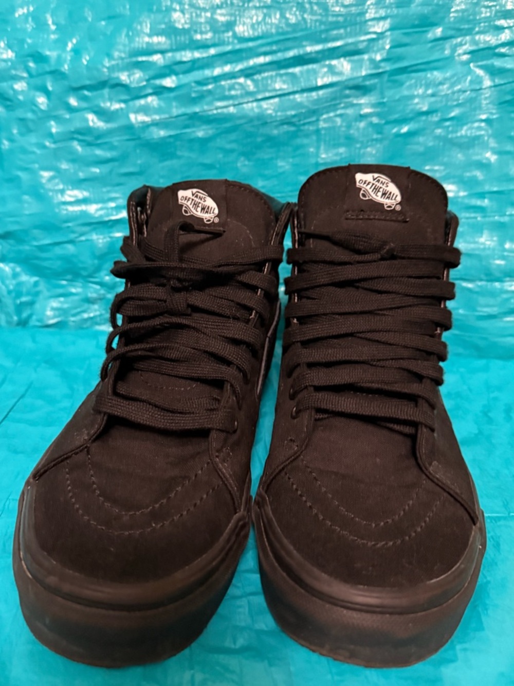 Vans Men’s Black High-Top Skate Sneakers